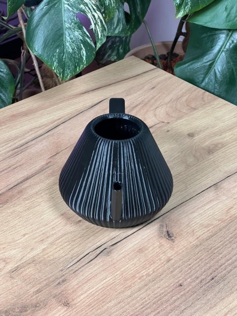 Konewka Venusta Midnight Flow