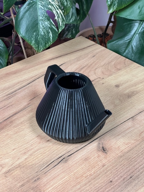 Konewka Venusta Midnight Flow